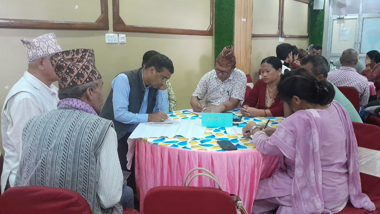 Dialogue with Municipal-Level Political party committee